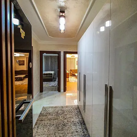 Apartament Avio Lux *