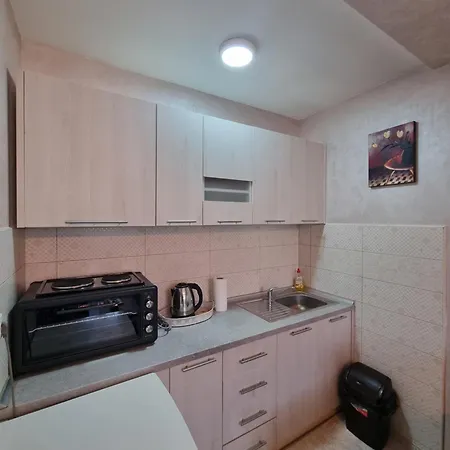 Apartament Avio Lux *