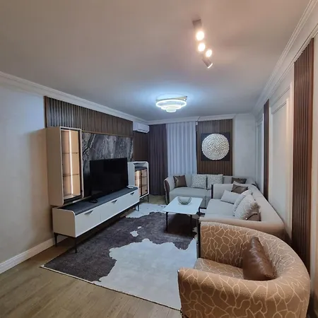 Avio Lux Apartament *