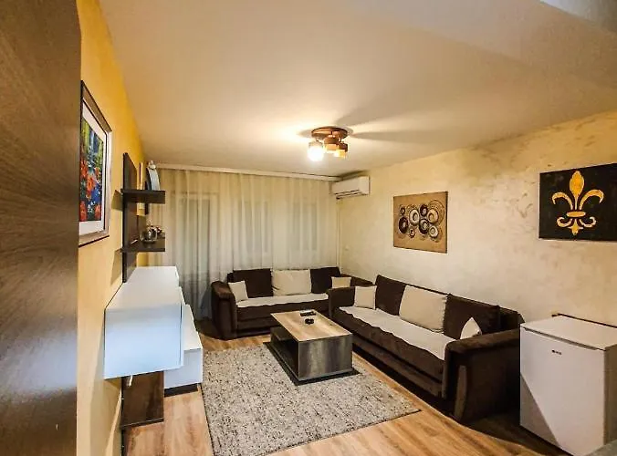 Avio Lux * Novi Pazar