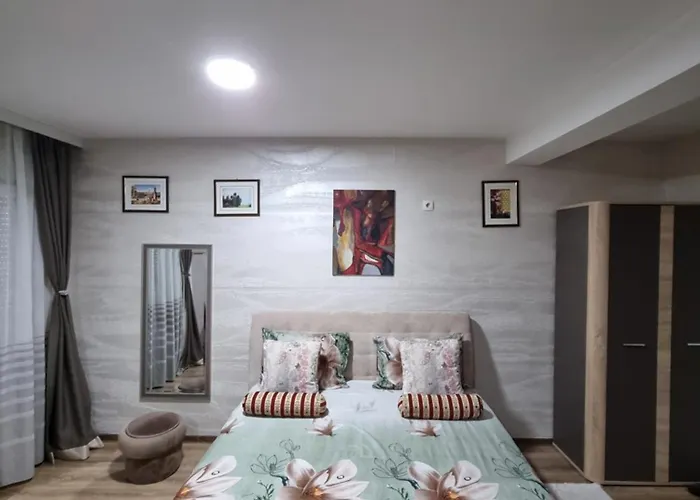 Avio Lux * Novi Pazar