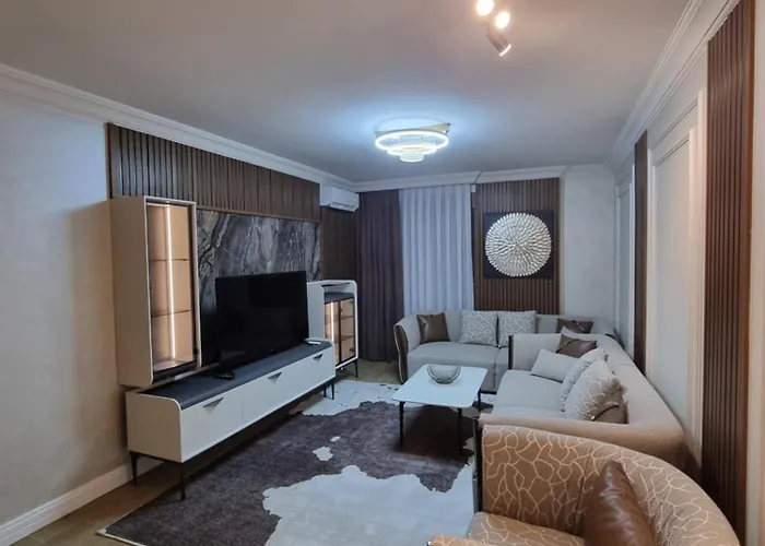 Avio Lux Apartman *